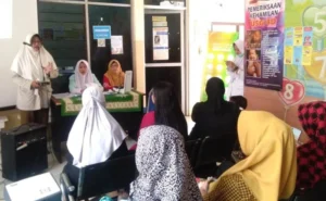 Daftar Makanan Ini Sebaiknya Dihindari Ibu yang Menyusui