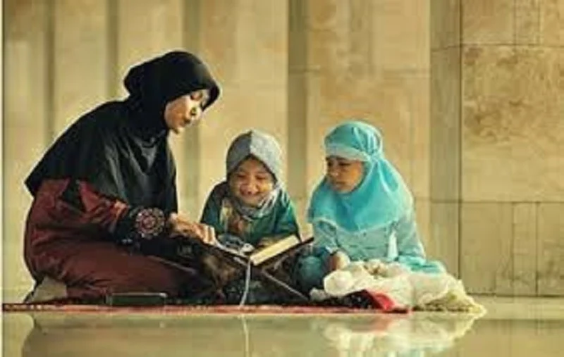 Perempuan Mengusung Peradaban Utama