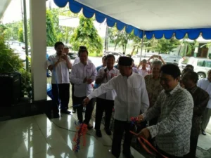 Tandai Kantor Layanan, Lazismu Serahkan Mobil Operasional Penanggulangan Bencana