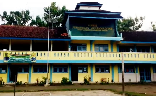 Terharu Mendengar Madrasah Muhammadiyah Bawean Belum Punya Komputer, 27 Sekolah Ini Gotong Royong Iuran 1000-an