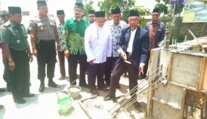 Mendirikan Pesantren Jangan Pakai Manajemen Kos-Kosan