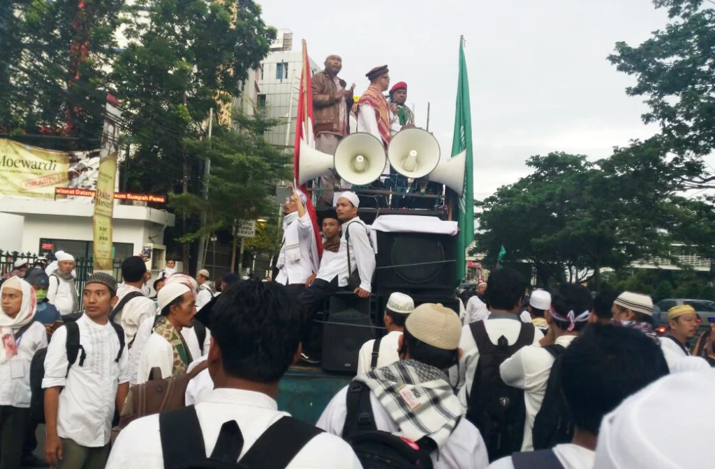 Dari Posko-Posko Jakarta, Peserta Aksi 212 Long March Menuju Monas