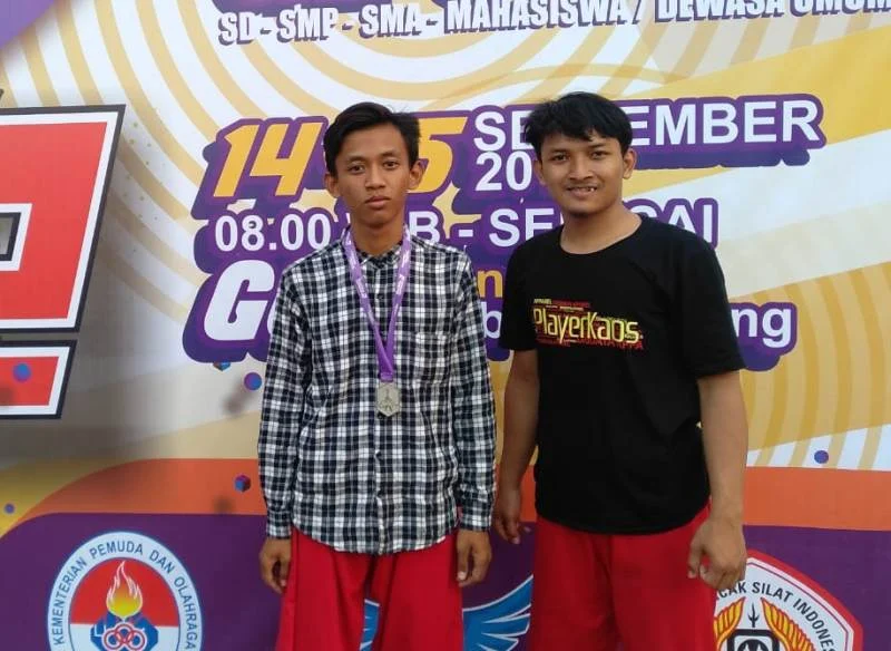 Dua Pesilat Moropelang Rebut Juara di Tugu Muda Championship