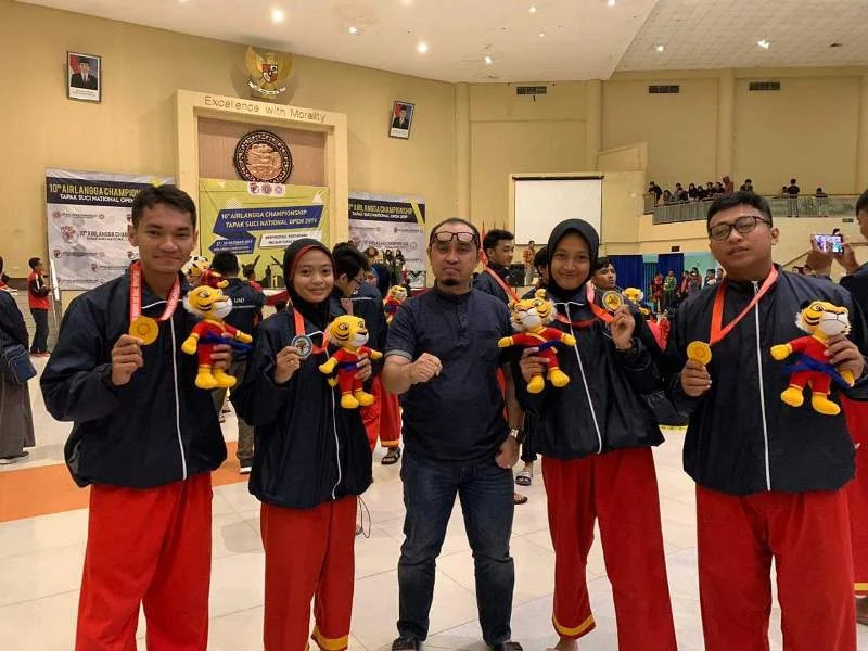 Tapak Suci UAD Raih Medali Emas di Kejuaraan Silat Airlangga Open