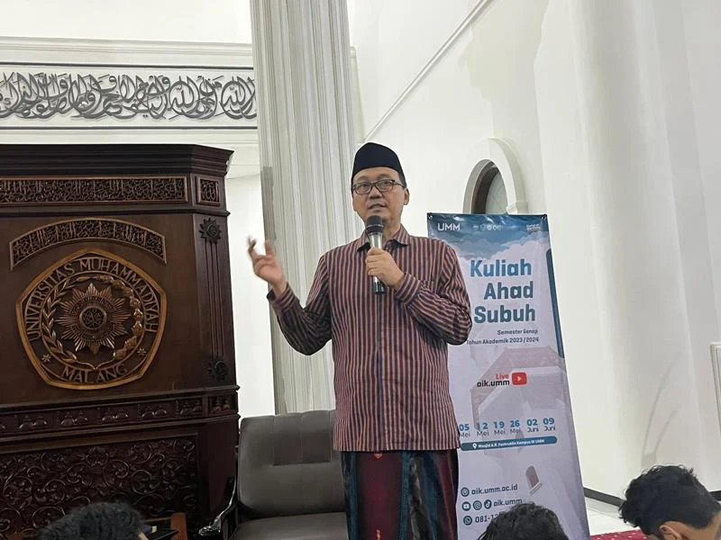 Adab Mencapai Keberkahan Ilmu