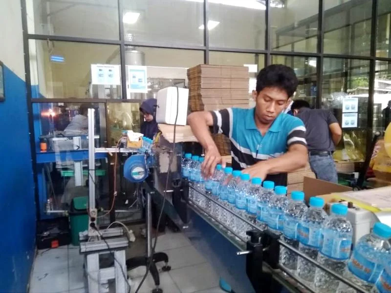 Produk Air Kemasan Ini Makin Diminati, Butuh Respon Cepat untuk Memenuhi Pasar