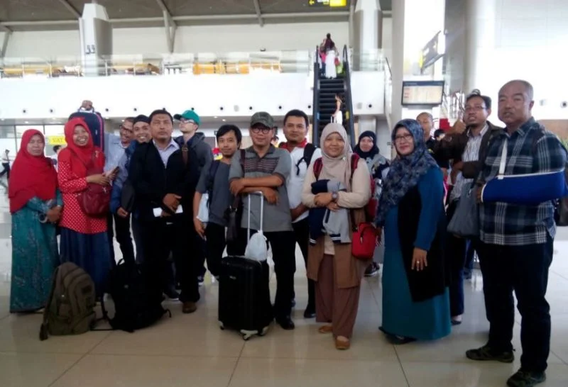 Perjalanan Murah-Unik Melintas 3 Negara Itu Bernama RI-345