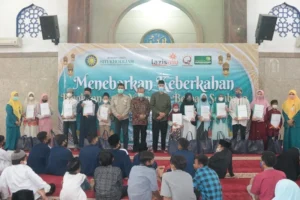 RS Siti Khodijah dan Lazismu PCM Sepanjang Berbagi Sembako