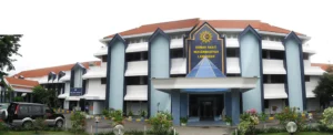 Kala Haji Sudjak Dianggap Gila, Apakah RS Muhammadiyah Holding Company Juga Ide Gila?