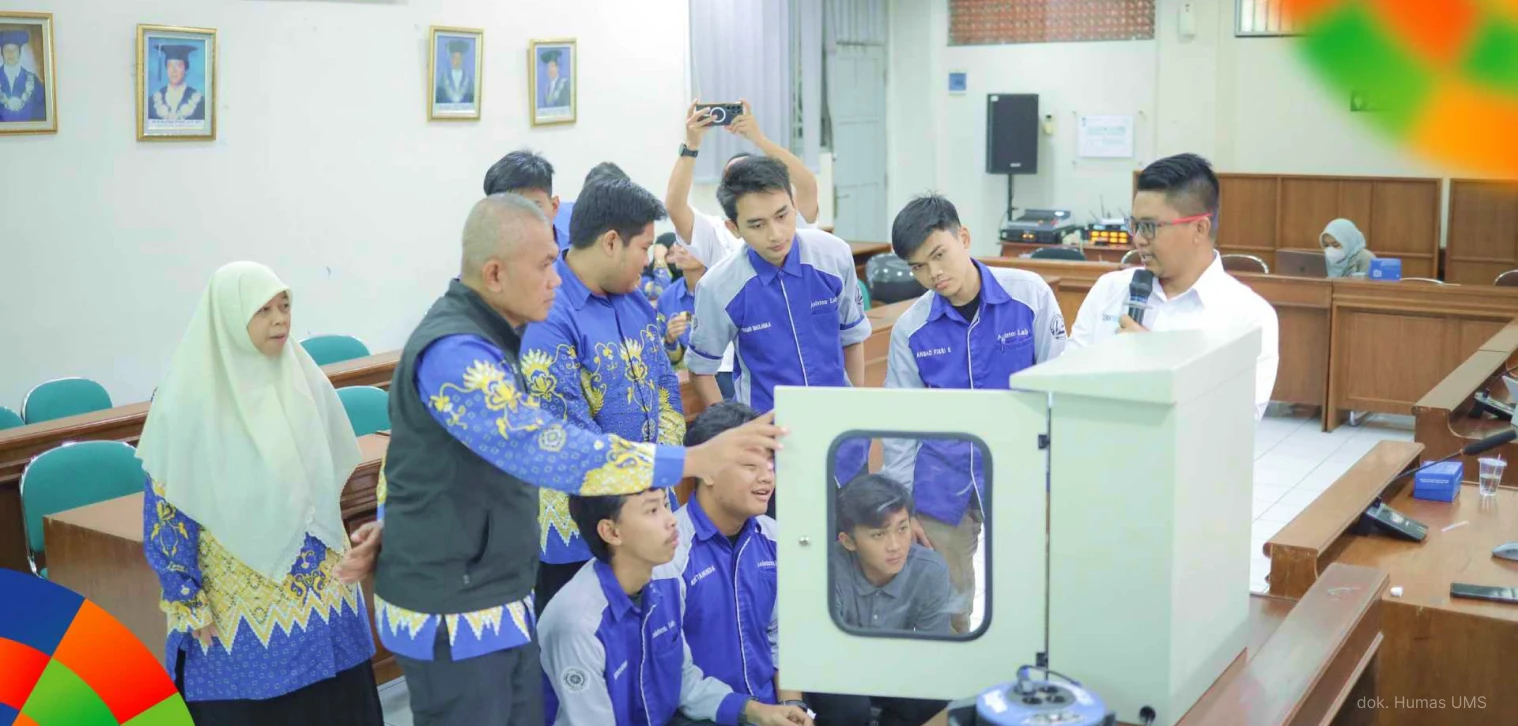PLN Serahkan Perangkat RTU, Teknik Elektro UMS Perkuat Praktikum Berbasis Digital