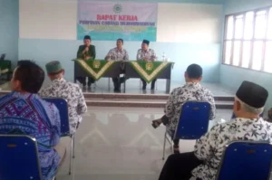Aktivis Itu Kerjaannya Memang Rapat, Pahami Arti Pentingnya Ini