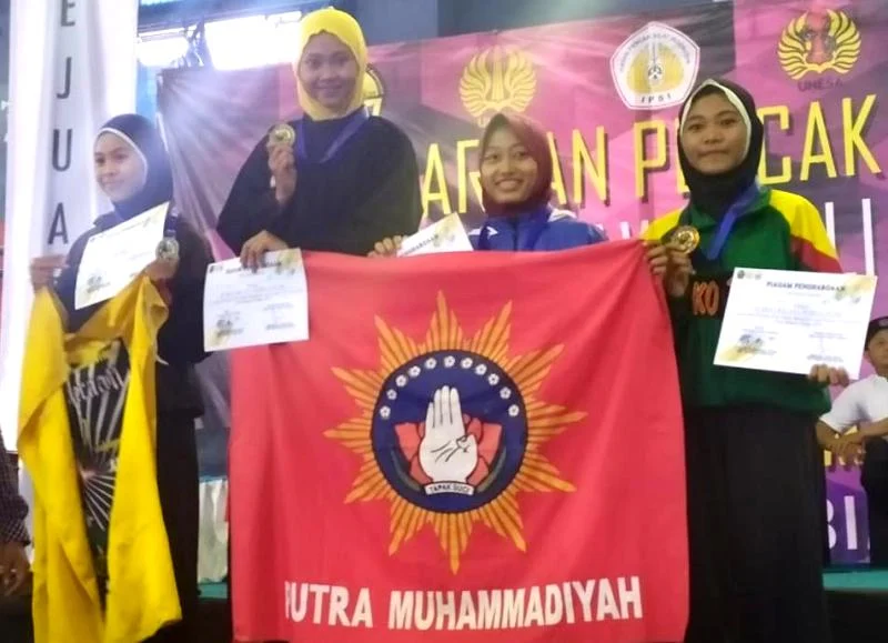 Juara 1 Piala Rektor Unesa Ini Geluti Silat sejak Usia 6 Tahun
