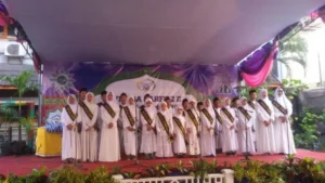 127 Siswa yang Hafal 3 Juz Quran Diwisuda SD Mutu Gresik