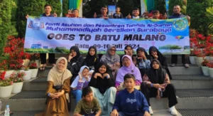Panti Asuhan Muhammadiyah Gersikan Ajak Refreshing Semua Anak Asuh  
