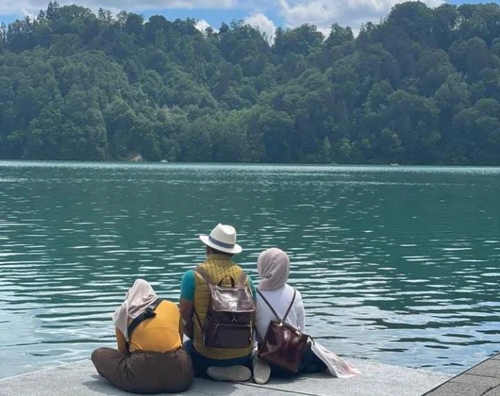 Shalat Ghaib untuk Eril