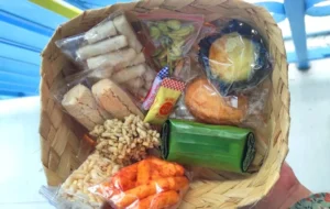 Di Roadshow Ini, Ada Peserta Nekad Ambil 10 Jajanan Tradisional