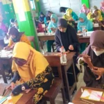 Robot Hidrolik dari Spet Suntik Diajarkan di Musaba