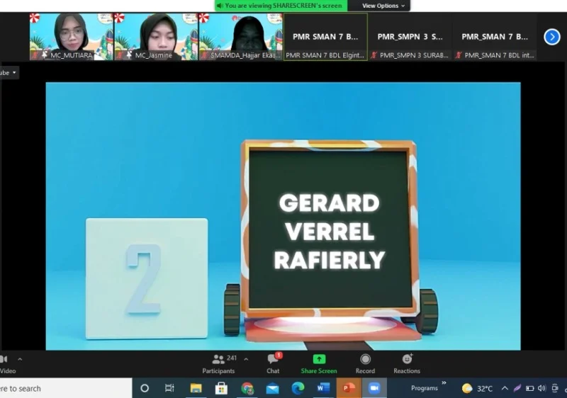 Murid Smamda Surabaya Juara Robotika berkat Hindari Belok Kanan