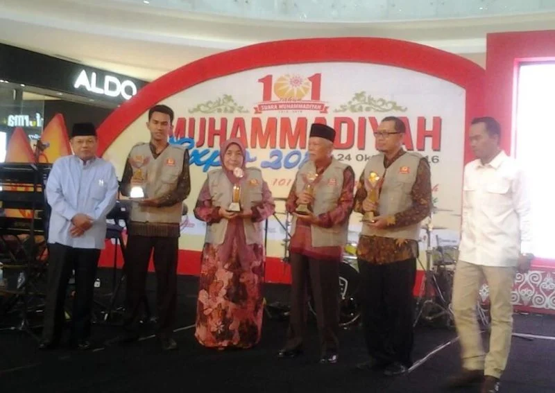 Raih SM Award sebagai Penggerak Dakwah, Inilah Perjuangan Rukmini dalam Berdakwah
