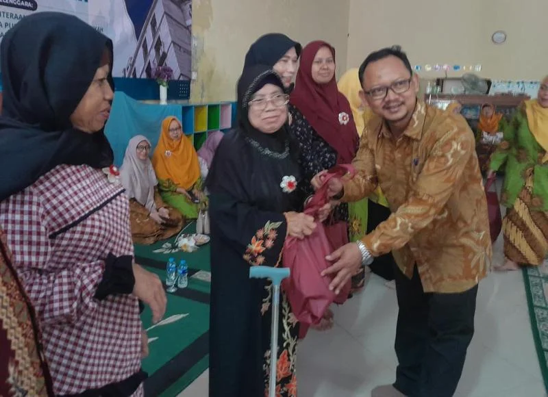 Peresmian Rumah Sakinah Aisyiyah Ditandai dengan Bagi Sembako