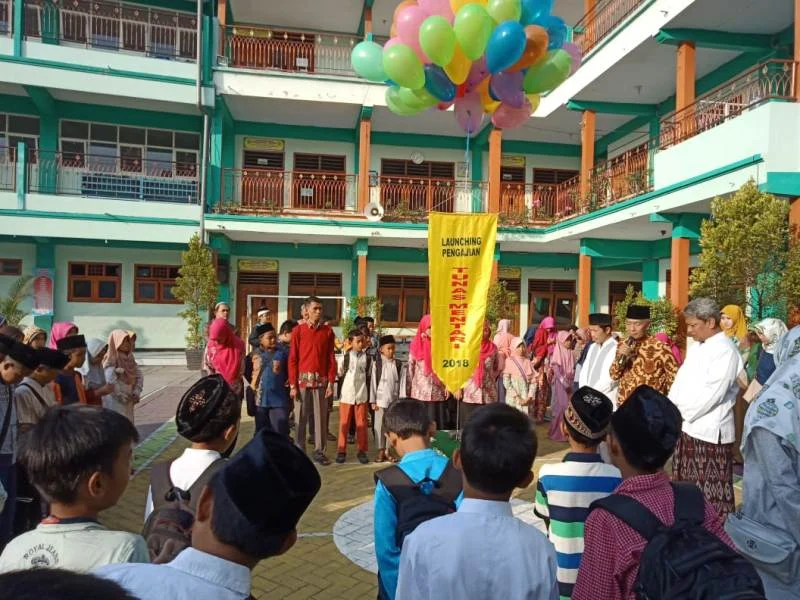 Lewat Pengajian Tunas Mentari, Siswa Ini Praktik Mengelola Acara