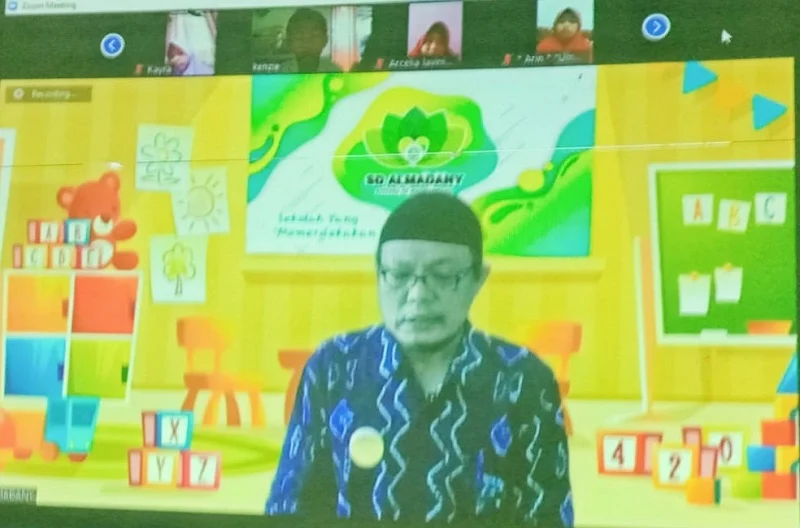 Guru SD Almadany Sapa Kangen Siswa