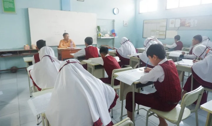 Asesmen Sumatif Akhir Jenjang SD Mudabo, Jujur dan Kerja Keras