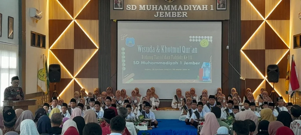 SD Mudisa Wisuda dan Khatmul Quran Tartil dan Tahfidh