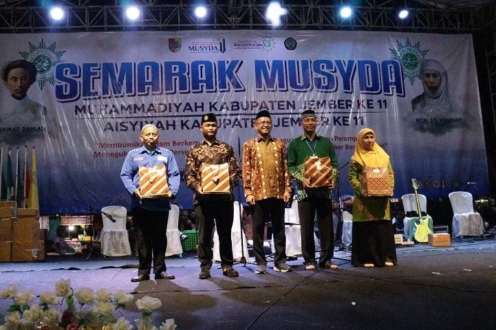 SD Mudisa Jember Juara Sekolah dan Guru Literat