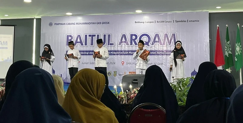 Puitisasi Al-Quran Siswa SD Mugeb Warnai Baitul Arqam PCM GKB Gresik