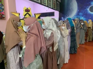 Bentuk Karakter, SD Mugeb Gelar MostCamp