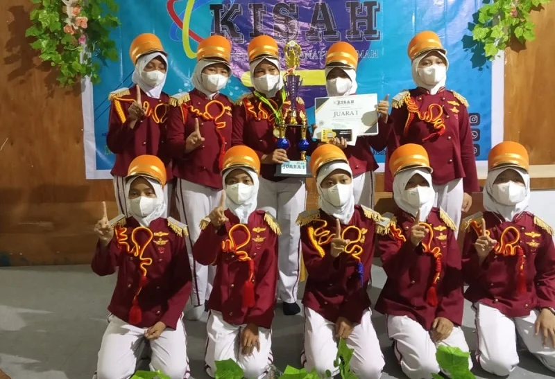 Pocil Mugeb Sabet Juara I LKBB