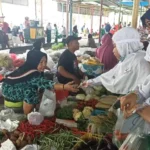 Siswa SD Mugres Belajar Kontekstual ke Pasar Tradisional