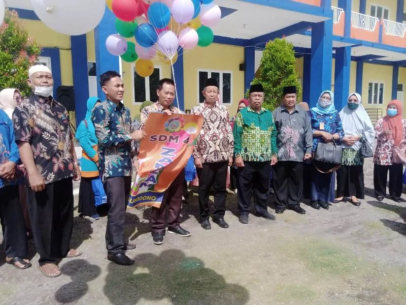 Milad Pertama Sekolah Ini Dapat Pujian Kepala Diknas