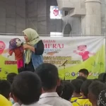 Ada Boneka Cantik di Peringatan Isra Mikraj SDM 18 Surabaya