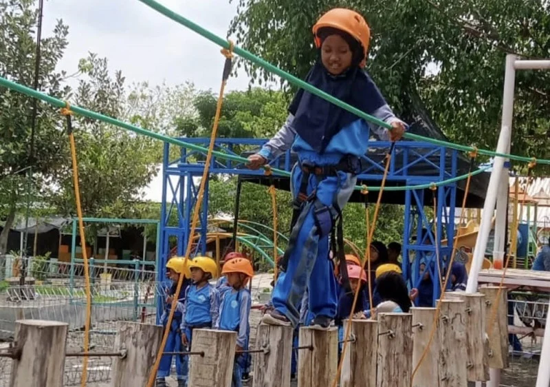 Outbound Wego Pikat Hati Wali Siswa SD Muhammadiyah Benjeng