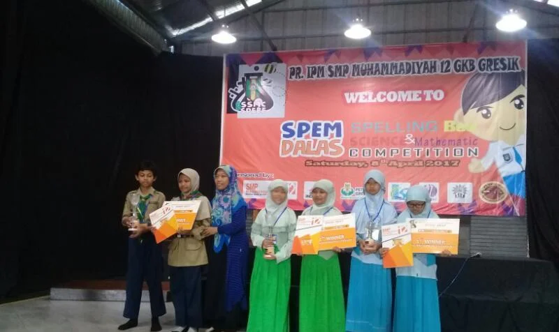 Pasukan Tosca SD Muhammadiyah Manyar Borong Juara Spemdalas Science Math Competition