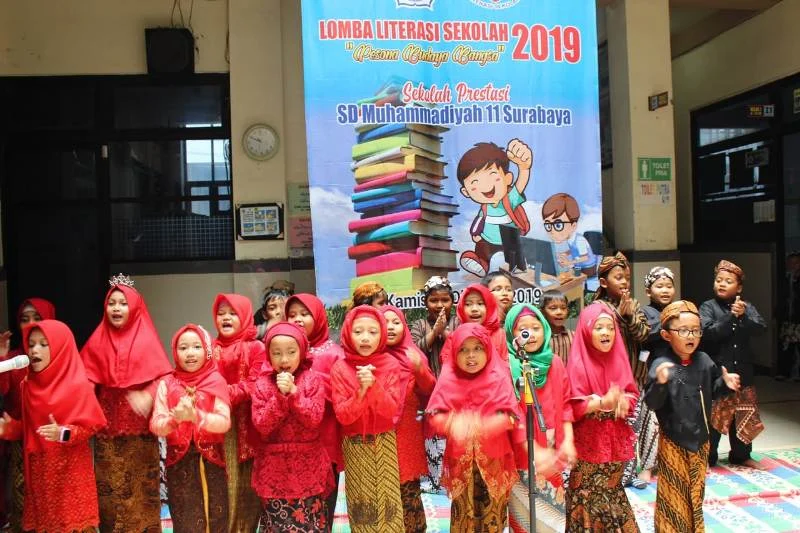 Lomba Literasi Penuh Tawa dengan Parikan Lucu seperti Ini