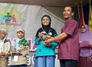 SD Mumtaz Raih 16 Trofi di Ajang Fascho Olympiad