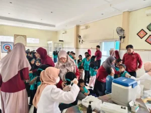 SD Mumtaz Gelar Imunisasi DT dan TD untuk Siswa Kelas 1 dan 2