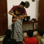 WhatsApp Musix English Camp Diserbu Emak-Emak