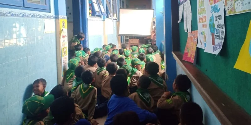 Nobar dan Kuis Warnai Peringatan Sumpah Pemuda SD Mutu Dukun