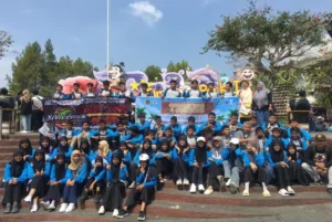Keseruan Study Tour Siswa SD Muwri