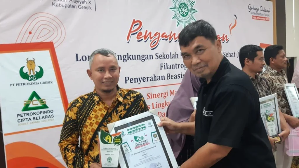 SD Muwri Raih Penghargaan Kategori Utama LLSMS 2022