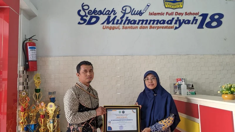 Studi Banding SD Plus Muhammadiyah 1 Waru Pamekasan Berharap Perbaikan Sistem