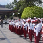 Ajarkan Kebangsaan dengan Gelar Upacara di Makam Bung Karno