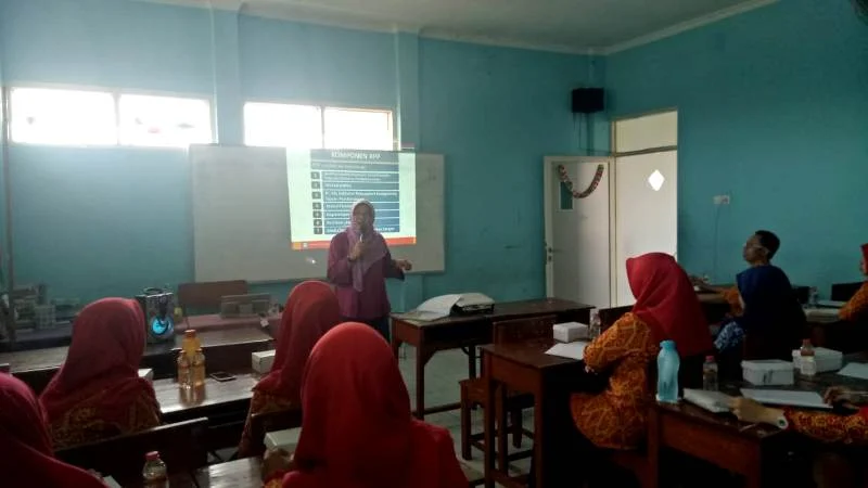 Hari Libur Guru-Guru Ini Refreshing Pembelajaran Kurikulum 2013