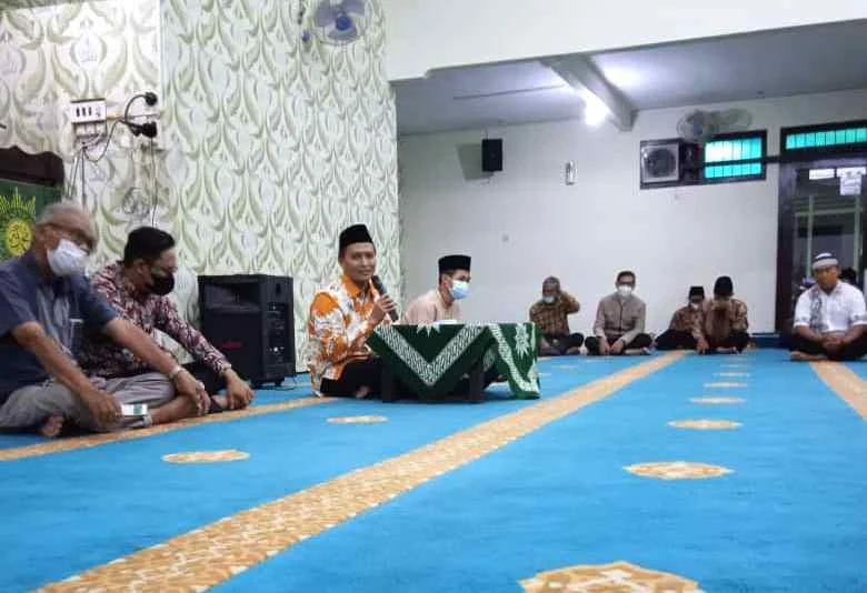 Kisah Sopir Angkot dan Wanita Kaya