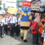 SDM 3 Ikrom Wage Juara I Pawai Pra-Musycab