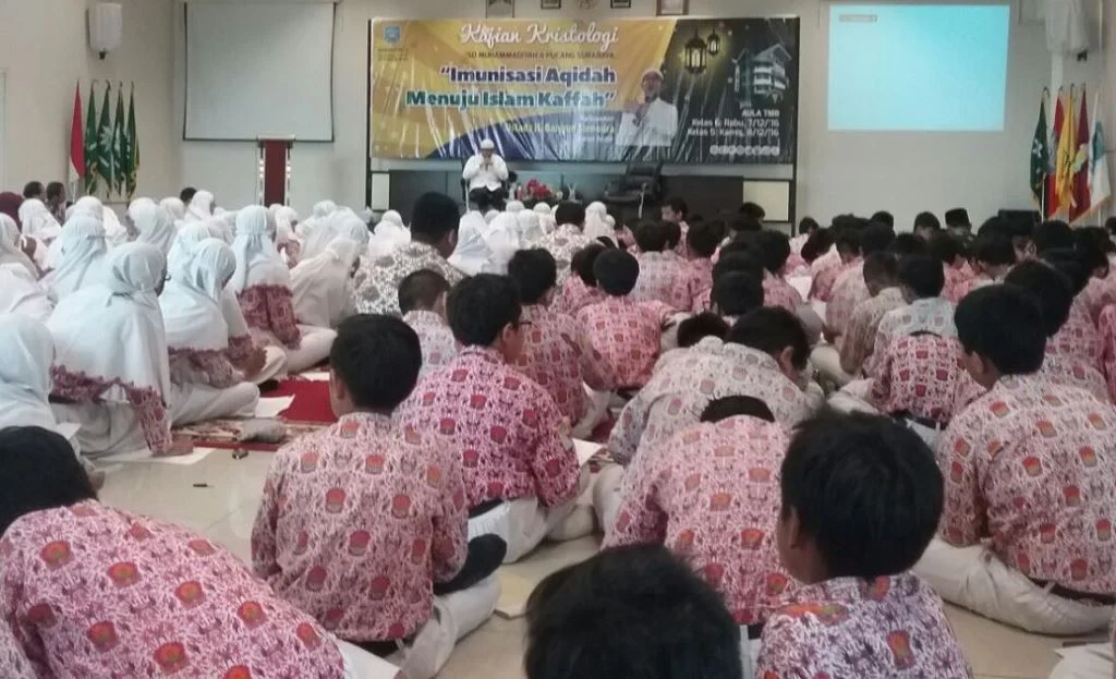 Perkokoh Aqidah, Siswa SD pun Belajar Kristologi